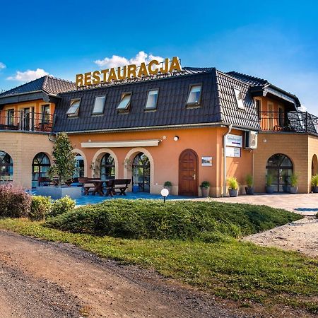 Hotel Lawendowy Ogrod Brzeg Esterno foto