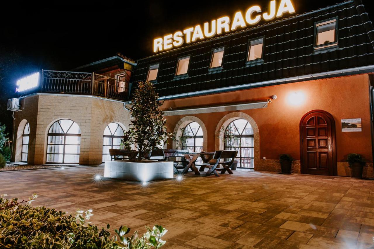 Hotel Lawendowy Ogrod Brzeg Esterno foto