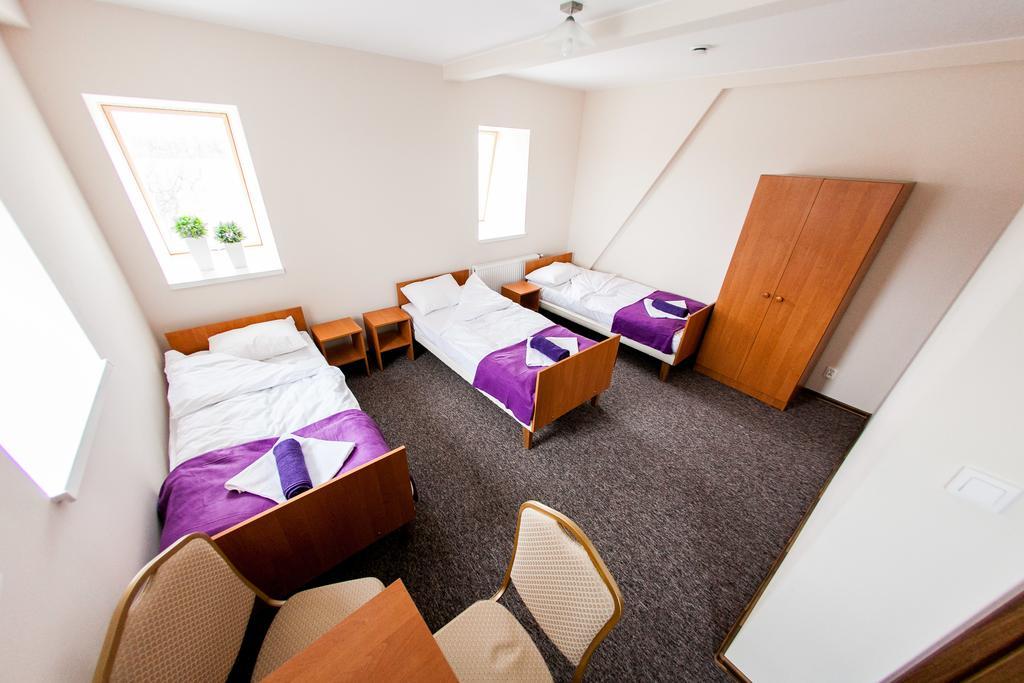 Hotel Lawendowy Ogrod Brzeg Esterno foto